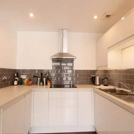 Image 1 - Environment Agency, Deanery Road, Bristol, BS1 5AH, United Kingdom - Apartment for rent