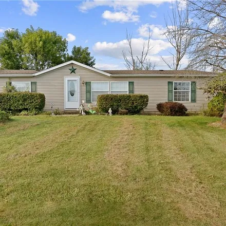 Buy this 3 bed house on 4617 Sharpsville Road in Highland County, OH 45133
