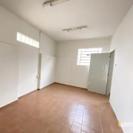 Rent this 1 bed house on Rua Prudente de Morais in Custódio Pereira, Uberlândia - MG