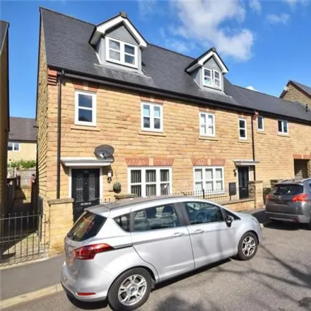 Buy this 3 bed duplex on unnamed road in Clitheroe, BB7 1BN