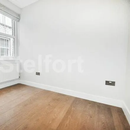 Image 7 - 546 Holloway Road, London, N7 6JP, United Kingdom - Apartment for rent
