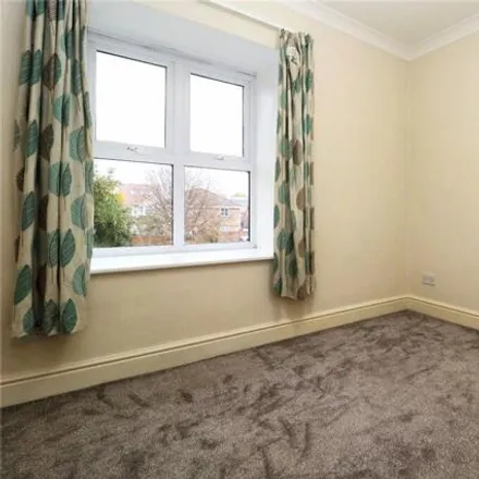 Image 7 - Grosvenor Place, Horsell, GU21 5DJ, United Kingdom - Apartment for sale