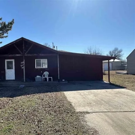 Buy this 3 bed house on 871 Birch Avenue in Blackwell, OK 74631