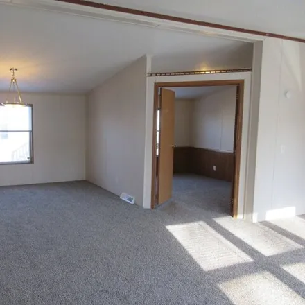 Image 4 - 43313 Clementine Drive, Clinton Charter Township, MI 48036, USA - Apartment for sale