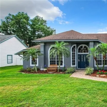 Buy this 4 bed house on 1468 Royal Circle in Seminole County, FL 32703