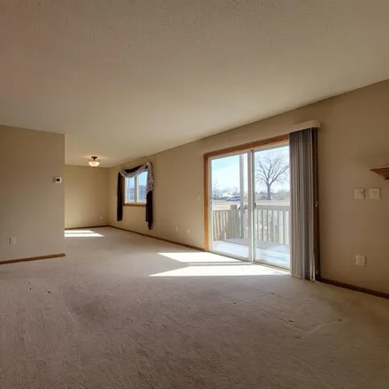 Image 2 - 1584 16th Street Southwest, Minot, ND 58701, USA - Condo for sale