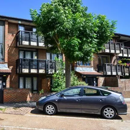 Buy this 1 bed apartment on Brassey Road in London, NW6 2BD