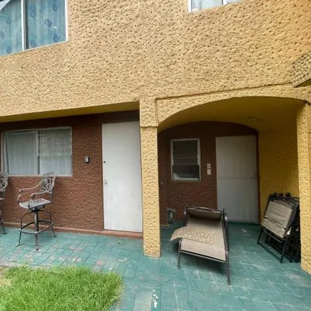 Rent this 3 bed house on Calle Cofre de Perote 210 in 54040 Tlalnepantla, MEX