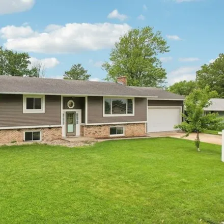 Buy this 4 bed house on 274 Golf View Drive in Mount Horeb, WI 53572