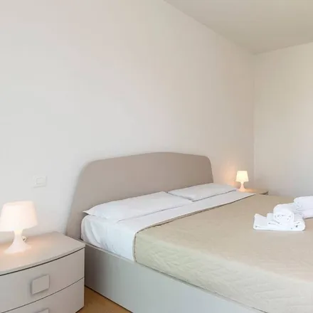 Image 8 - Lugano, Distretto di Lugano, Switzerland - Apartment for rent