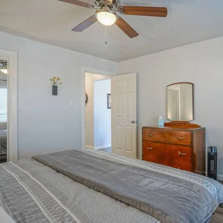 Rent this 1 bed apartment on Albuquerque