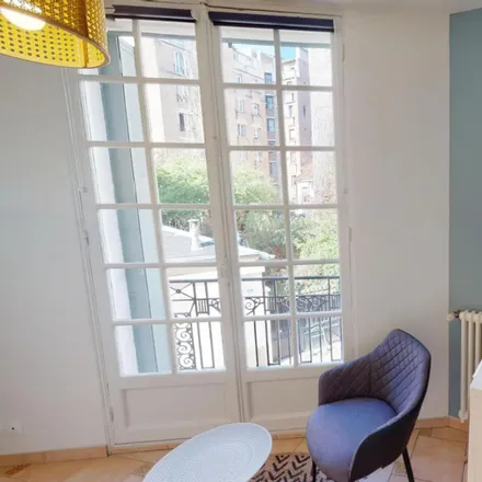 Rent this 5 bed room on 4 Villa Santos-Dumont in 75015 Paris, France