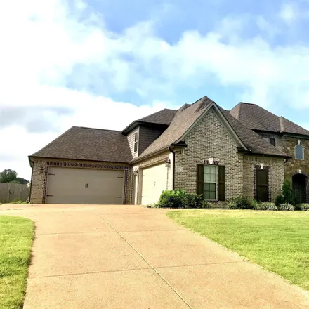 Buy this 4 bed house on 186 Lesa Drive in Jackson, TN 38305