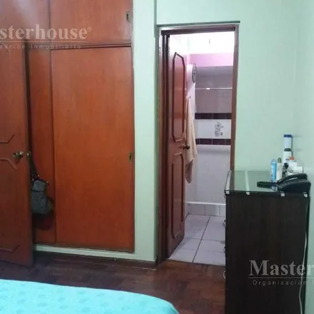 Buy this studio apartment on Institución educativa inicial 557 Warma Kuyay in Jirón Loma de Las Clivias, Santiago de Surco