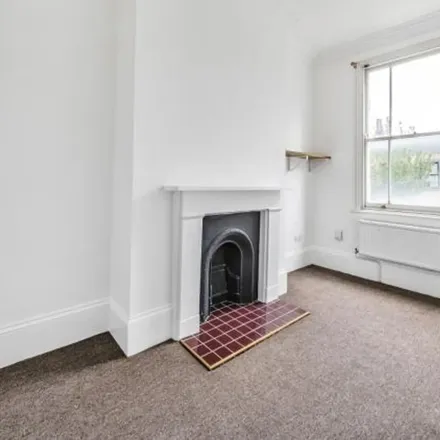 Image 2 - Windsor Road, London, N7 6BD, United Kingdom - Townhouse for rent