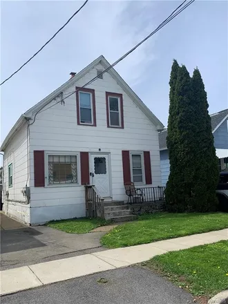 Image 3 - 24 Willowlawn Parkway, Buffalo, NY 14206, USA - Townhouse for sale