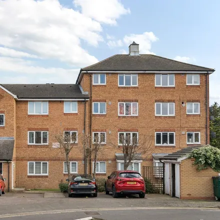 Rent this 1 bed apartment on 57-60 Greenacre Gardens in London, E17 9EX