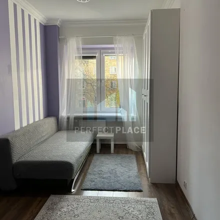 Image 5 - Bertolta Brechta 2/4, 03-472 Warsaw, Poland - Apartment for rent