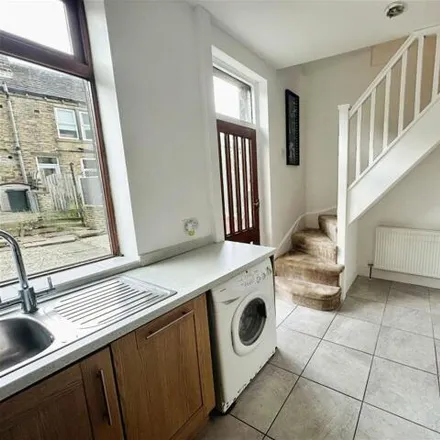 Image 7 - Garlick Street, North Yorkshire, North Yorkshire, Hd6 3pw - Townhouse for sale