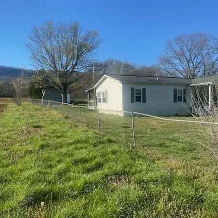 Buy this 3 bed house on 10706 Old State Hwy 28 in Bledsoe County, TN 37367
