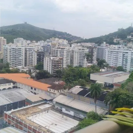 Buy this 2 bed apartment on Rua Doutor Mário Vianna in Santa Rosa, Niterói - RJ