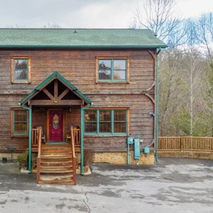 Buy this 5 bed house on 821 Above The Clouds in Great Smoky Way, Gatlinburg