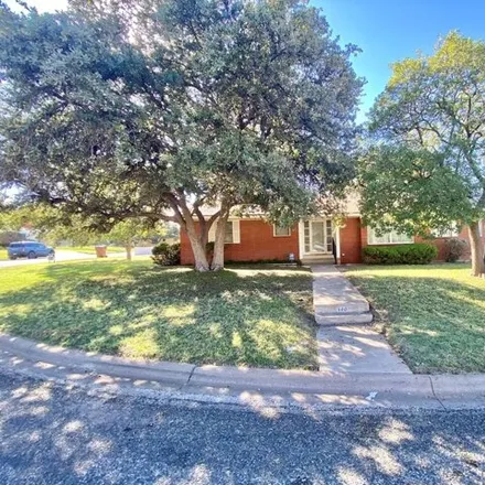 Buy this 3 bed house on 1899 Douglas Street in Big Spring, TX 79720