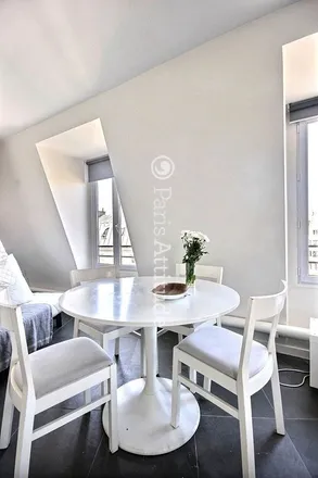 Image 5 - 9 Rue Pierre le Grand, 75008 Paris, France - Apartment for rent