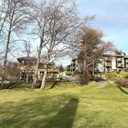 Image 3 - The Landmark Condominium Lodging, Main Street, Eastsound, WA 98245, USA - Condo for sale