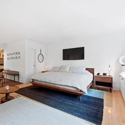 Image 5 - 14 West 14th Street, New York, NY 10011, USA - Apartment for sale