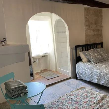 Rent this 4 bed house on 30360 Vézénobres