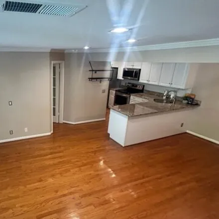 Image 7 - 10746 Hampton Mill Terrace, North Bethesda, MD 20852, USA - Apartment for rent