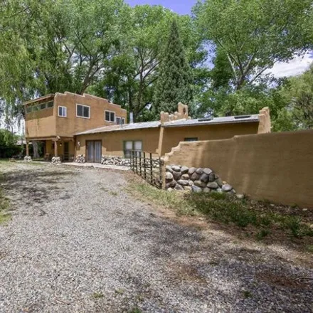 Image 1 - 212 Peralta St, Taos, New Mexico, 87571 - House for sale