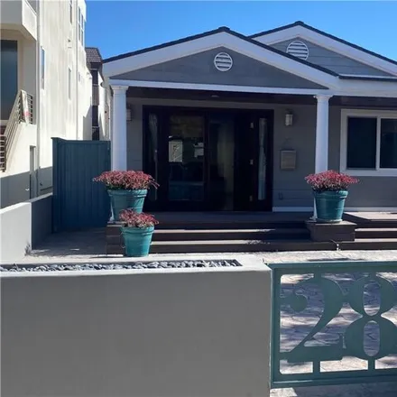 Rent this 2 bed house on 53 5th Court in Hermosa Beach, CA 90254