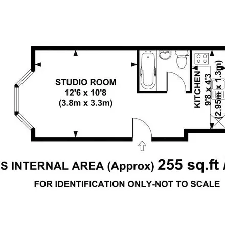 Image 6 - African Cash & Carry, Buckingham Street, Aylesbury, HP20 2GH, United Kingdom - Apartment for rent