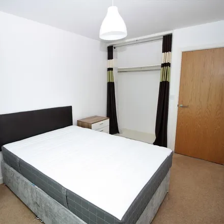 Image 5 - Mowbray Street, Sheffield, S3 8EN, United Kingdom - Apartment for rent