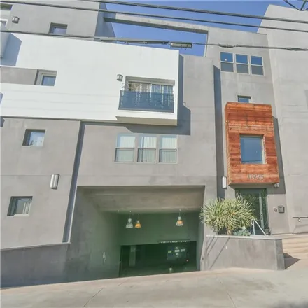 Rent this 2 bed condo on 11925 Kling Street in Los Angeles, CA 91607
