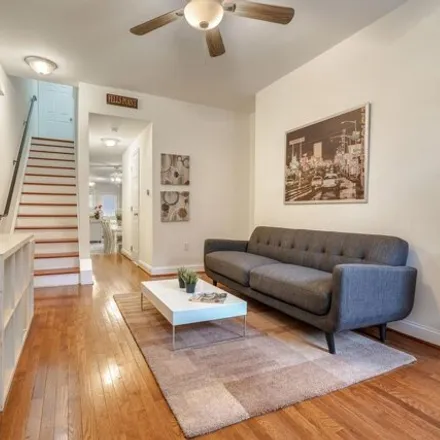 Image 7 - 1741 East Lombard Street, Baltimore, MD 21231, USA - House for sale