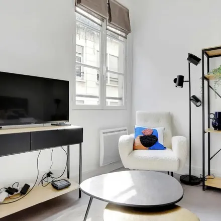 Image 11 - 14 Rue Saint-Sulpice, 75006 Paris, France - Apartment for rent