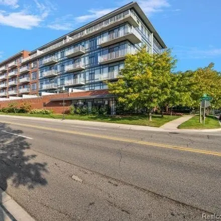 Rent this 2 bed condo on 522 East 11 Mile Road in Royal Oak, MI 48067