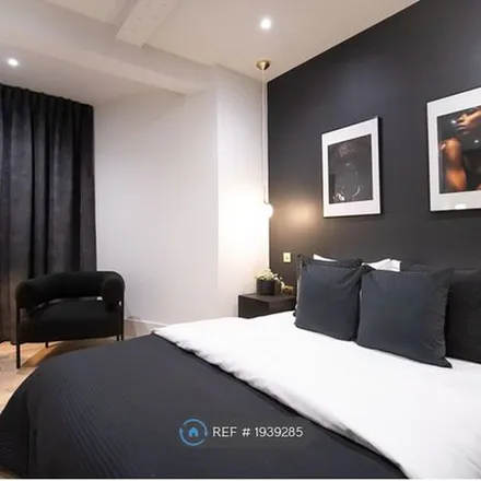 Image 2 - Another Heart To Feed, 10-14 Hilton Street, Manchester, M1 1JF, United Kingdom - Apartment for rent