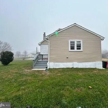 Image 4 - 356 Highland Avenue, Carneys Point Township, Salem County, NJ 08069, USA - House for sale