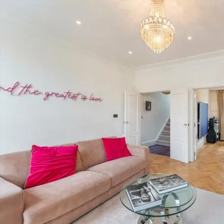 Image 3 - 123 Parkway, Primrose Hill, London, NW1 7PS, United Kingdom - Townhouse for sale