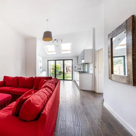 Rent this 3 bed apartment on Cranhurst Road in London, NW2 4LJ