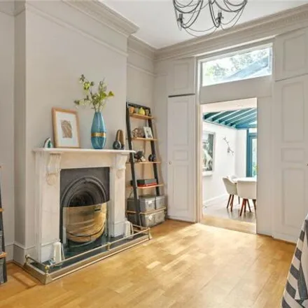 Image 6 - Balfour Road, London, N5 2HE, United Kingdom - Townhouse for sale