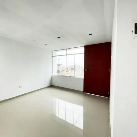 Buy this 3 bed apartment on Institución Educativa Fernando Sthal in Avenida Ricardo Palma, San Martín de Porres
