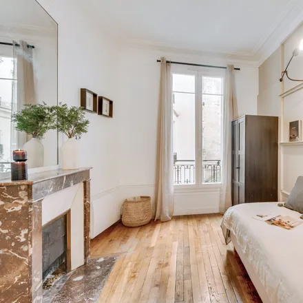 Image 9 - 121 Rue Saint-Antoine, 75004 Paris, France - Apartment for rent