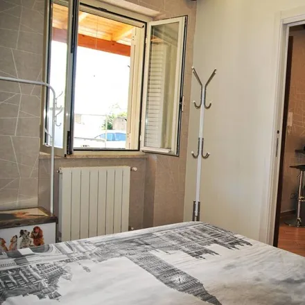 Image 1 - Formia-Gaeta, Via Salvo D'Acquisto, 04023 Formia LT, Italy - House for rent
