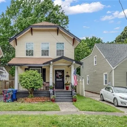 Buy this 3 bed house on 1916 Parker Avenue in Portsmouth, VA 23704