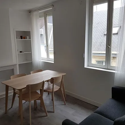 Rent this 3 bed apartment on 6 Square du Bois Perrin in 35000 Rennes, France